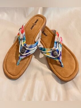 Minnetonka Women's Silverthorne 360 Tie Dye Sandals Flip Flops Memory Foam